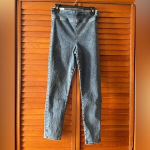 Frame Jestset Crop High Rise Skinny. Size 2 Women 
#220